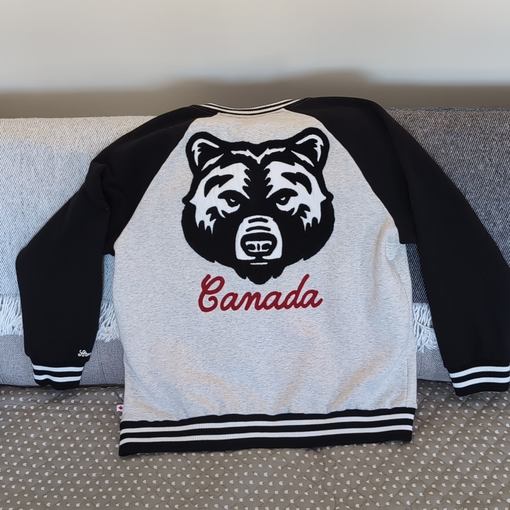 Hudson's Bay, Strong And Free Team Canada Womens White /Black Jacket.XL - Picture 7 of 16